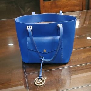 Purse, 11" x 9" x 5"